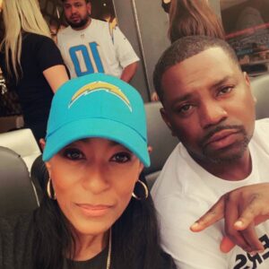 Mekhi Phifer Instagram - Game day, Suite way!! My lovely counterpart (beautiful  wife of course!!) and myself had a ball watching the @chargers give it to the very tough @clevelandbrowns ...Nail biter for sure! Big love to my brother @keyshawn as well. And I have to shout out the great staff that continues to make myself and whomever I bring to the games feel right at home!!