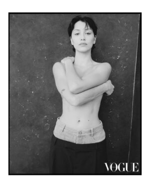 Melanie Jarnson Instagram - ♥️🇹🇭🥹

ขอบคุณมาาาาากๆนะคะ @voguethailand - this one is a bit special🫰🏼

Photography by @paulscala
Styling by @jdos___
Makeup by @victoriabaron @mapltd
Manicure @jocelynpetroni
Hair by @_roryrice_ @mapltd
Styling Assistant @teganwhittakr
Photographers Assistant @maxwellfinch
Acting agent @cbmmanagement @clintonbryan
Agent @priscillasmodels @dollwright
PR @kirrillysams
Special thanks @kullawit