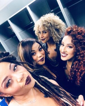 Melanie Nyema Instagram - These ladies. This life. #reputationstadiumtour #openingnight