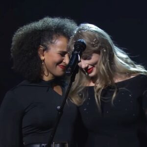 Melanie Nyema Instagram - Beautiful friend, my gratitude for all that you are to me has absolutely no bottom (see above photo😝). I treasure every long hug, hearty laugh, ridiculous meme, heartfelt convo and unforgettable memory. Sending all my love to you, today and always. Happiest birthday, Queen! We’ll raise a glass soon! 💋
