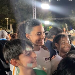 Mélanie Odules Instagram - 𝐌𝐨𝐦𝐞𝐧𝐭 𝐢𝐧𝐨𝐮𝐛𝐥𝐢𝐚𝐛𝐥𝐞 𝐞𝐧 𝐭𝐚𝐧𝐭 𝐪𝐮𝐞 𝐩𝐨𝐫𝐭𝐞𝐮𝐬𝐞 𝐝𝐞 𝐥𝐚 𝐟𝐥𝐚𝐦𝐦𝐞 𝐨𝐥𝐲𝐦𝐩𝐢𝐪𝐮𝐞 🔥🇷🇪
𝐇𝐨𝐧𝐧𝐞𝐮𝐫 𝐞𝐭 𝐟𝐢𝐞𝐫𝐭é 𝐝𝐞 𝐩𝐨𝐫𝐭𝐞𝐫 𝐥𝐞𝐬 𝐯𝐚𝐥𝐞𝐮𝐫𝐬 𝐝𝐞 𝐥’𝐨𝐥𝐲𝐦𝐩𝐢𝐬𝐦𝐞 : 𝐞𝐱𝐜𝐞𝐥𝐥𝐞𝐧𝐜𝐞, 𝐚𝐦𝐢𝐭𝐢é 𝐞𝐭 𝐫𝐞𝐬𝐩𝐞𝐜𝐭 ! ❤️‍🔥
•
#jeuxolympiques #flammeolympique #reunionisland #cocacola  #missreunion