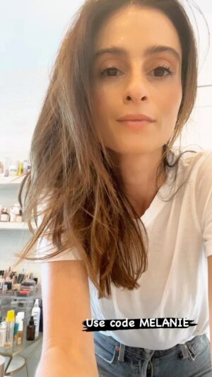 Melanie Papalia Instagram - Sharing with you my latest skincare OBSESSION. I’ve been using these products for months now and see a major difference in my skin. Anti Agjng   anti Acne= Me happy!😂 Use code MELANIE FOR 15% off. https://glnk.io/rqop/melanie. #CLEARSTEMskincare
