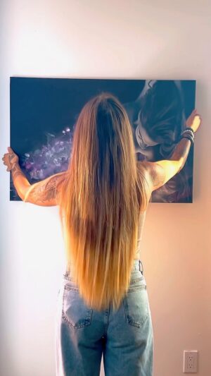Melanie Posner Instagram - This painting to me is all about the journey I went through when I realized the gaslighting I’ve experienced in multiple relationships. Being manipulated in this way can make you loose sight of reality and completely consume you in overthinking and constant doubt. This is why I used this painting technique and overlapped the woman on top to emphasize on the consumption these feelings can have on someone. Let me know which way you think she should be viewed because I’m slightly in love with every angle 🤍
.
.
.
.
.
#gaslighting #manipulationart #healingjourney #blackandwhiteartwork #womanpainting #womanwhopaint #queerartists #lesbianart
