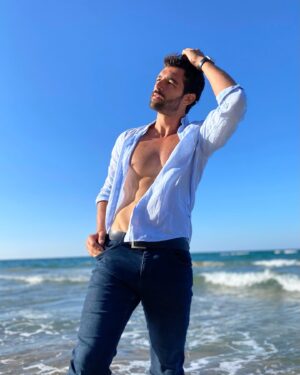 Melih Özkaya Instagram - Mavi 🩵
