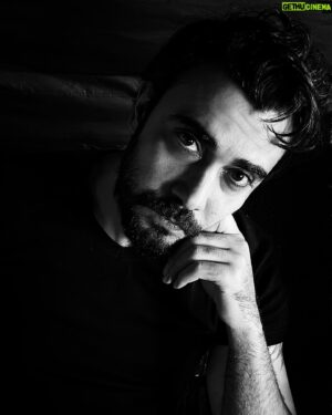 Melih Selçuk Instagram - Noir…