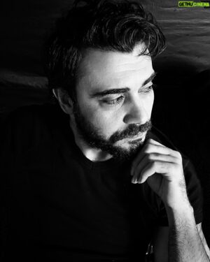 Melih Selçuk Instagram - Noir…