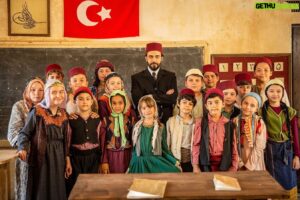 Melih Selçuk Instagram - Madem @muallimfilm gösterimde. Bir #tbt yapalım.