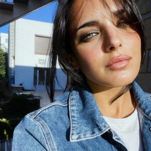 Actress Melike Emiroğlu HD Instagram Photos and Wallpapers June 2024