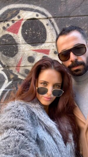 Melike Emiroğlu Instagram - Saglikli,mutlu,huzurlu nice yıllara sevdiğim @onr_yk 👰🏾‍♀️🤵🏽‍♂️