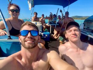 Melina Vidler Instagram - Quite grateful to be a Queenslander right now ❤️ 
.
.
.
#noosa #queensland #getaway #boatlife