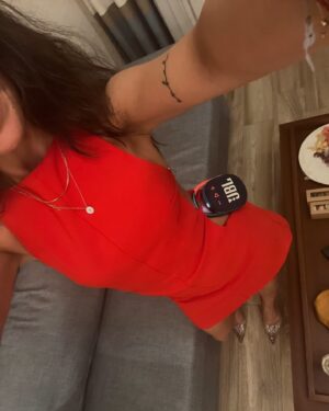 Melis Tüzüngüç Instagram - haziran'a kucuk bi veda. bye bye haziran.