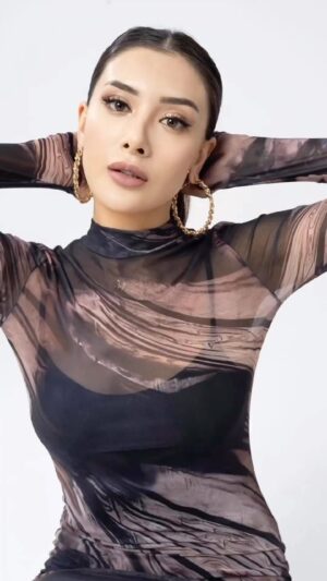 Melisa Seda Instagram - Başlıyoruzzzzzzzz!!!! 
#instagram #magazin #melisaseda #kançiçekleri #gassal #model #oyuncu #reels #réel #keşfett #moda #tasarım #manken #istanbul #actor #dizi #replik #komedi #ahmetkural #film #netflix #tabii #magazinevreni #lnmenajerlik #kesfet #kesfetteyim #trend #video