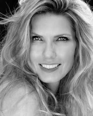 Melissa Moore Instagram - Thank you @scotttreesphotography  what an incredible image you captured from our shoot back in 2014. Wow how 9 years have past so quickly!  Thank you for sending this to be today to be 51 again!!!! #fbf #tbt #51 #greatphotographer #blessed  This was from the Lady Godiva shoot.  Such an incredible shoot !!! @heymantalentagency @10mgmt