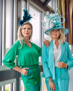 Melissa Moore Instagram - #derbyfashions for @mamili502 @madhatter502 @shopdavisjewelers 

Photographer @andrewkungphoto 
Models @pam_hendrickson22 @melissamoore27 
@heymantalentagency