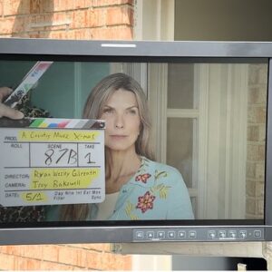 Melissa Moore Instagram - Loved filming this feel good film last week! If you love “Hallmark” you will love this one.  Look for it this Christmas! working title -Country Music Christmas.  What a great crew and cast.  Thank you @heymantalentagency love  my agents! 

@whosalexanyway @jonstoddardofficial @madelyn__shea @cpj.camera @liamshadwick @trace937 @kirbyschwarber @munydingo @rupertspraul @davehickey24_7 @wildwesleyjames @tshirkinator