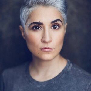 Melissa Navia Instagram - Silver Dystopian Fox
•
•
•
•
Photographer: @davidnoles
Hair & Makeup: @annamalskaya
Color: @valsoloniewitz // @marierobinsonsalon