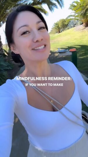 Melissa Paulo Instagram - Mindfulness Reminder: Let your soul SHINE! ✨ 

When we hide our authenticity we’re doing an injustice to the world, people now more than ever are craving real deep connection - to be seen. When you allow yourself to be fully seen it gives the people around you inspiration & permission to do the same. 

Let your soul shine, find your soul tribe ⚡️ 

#mindfulnessreminder #innerlight #vibeattractsyourtribe #soulfamily #soulshine #shineyourlight