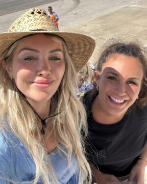 Mellissa Laycy Instagram - Magic days, life transformed 🥰

1. Learning about bees, honey making and local olive oil.
2. Travel days 
3. Mermaid coves and mushrooms
4. Grandmas crochet 
5. Breakfast papaya 
6. The land @ecowildspirit 
7. Showering in a school bus 
8. Fruits of the land 
9. Arriving at midnight to trek to the land 
10. Lunch on a swing 

Life could actually always be like this 🤔😍

Still looking for someone to make this dream a reality with me, I have the land but not the skills to create a eco retreat, get away. Tag someone who might be able to help 🥰

Thank you for making it so special @roxannehotchkiss @lovequintaoasis @canineneeds @merkabah.life @aliveoaks @keelayogafarm @pedro.teodosio @amala_yoga
