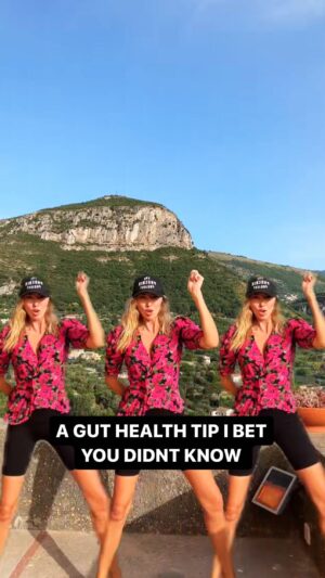 Mellissa Laycy Instagram - Feeling stressed? 😱 Your gut bacteria might be feeling it too! Chronic stress can mess up your gut microbiome, leading to all sorts of tummy troubles.

To keep your gut (and your brain) happy, try adding in some daily relaxation techniques like meditation or yoga and don’t forget to be silly and have some fun too (for me that’s always dancing) 💃🏻

🌿🧘‍♂️🥦 #GutHealth #StressLess #HappyGut #HealthyLiving #WellnessTips @kabincrewonline #thespark #viralreels #dance #dancechallenge