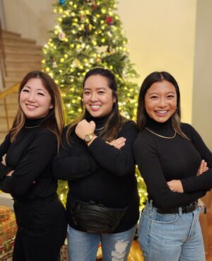 Melody Cheng Instagram - Rockin Around the Xmas Tree 🌲 thank you Dwayne Johnson for the outfit inspo. 

S/O @iamvy @philisiata for planning, @reginavy my Secret Santa & my friends for just being themselves 💕 lol.