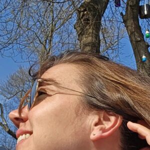 Meltem Pamirtan Instagram - Neyi değiştirebilirsin ...
Gunesin doğus saatini 
Haftanin gunlerini
Doğum saatini
Mevsimin yerlerini
Bakiş açını