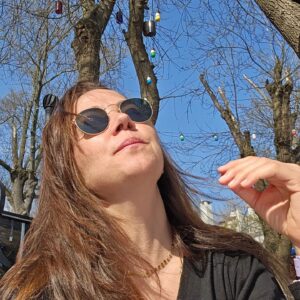 Meltem Pamirtan Instagram - Neyi değiştirebilirsin ...
Gunesin doğus saatini 
Haftanin gunlerini
Doğum saatini
Mevsimin yerlerini
Bakiş açını