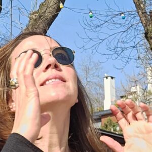 Meltem Pamirtan Instagram - Neyi değiştirebilirsin ...
Gunesin doğus saatini 
Haftanin gunlerini
Doğum saatini
Mevsimin yerlerini
Bakiş açını