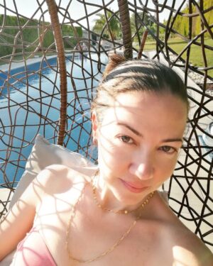 Meltem Pamirtan Instagram - Ateş su toprak hava boşluk ya dengede olucak ya dengede olacak başka çare yok.
#ayurvedikyaşam