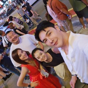 Melvin Sia Instagram - Last week,
I was meeting up with beautiful people,
exploring wonderful KL, and having a great time together. Thank you for everything🥂

#MarVelousME
#MarVelouslifestyle