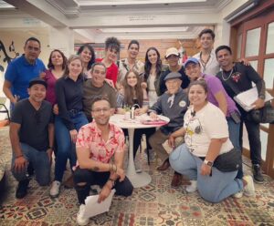 Memo Dorantes Instagram - El reencuentro, la reunión, que gran momento, que gusto crecer con todos ustedes y seguirnos encontrando con el gusto de siempre 🍀🕉️🫶🎭🎥🎬