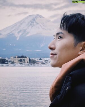Meng-Lin Yang Instagram - 當時忘了放reels 封面
情急之下看到這張直接補上

但看來看去還是太喜歡這張
決定還是送他一個版面😌

#mountfuji