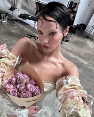 Mercedes Maxwell Instagram - Just emerging from my self induced psychosis and I have snacks 🎀🪞🩰🦢🕯️⠀⠀
⠀⠀ ⠀⠀ ⠀⠀ ⠀⠀ ⠀⠀ ⠀