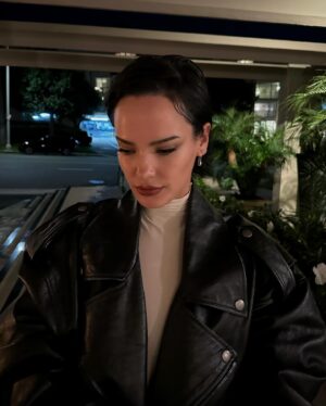 Mercedes Maxwell Instagram - Home Body