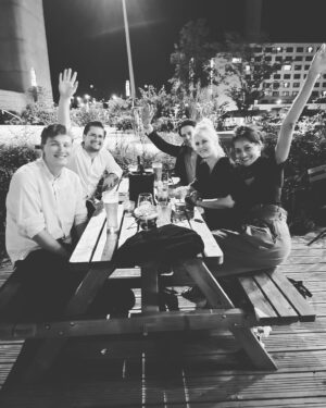 Mercedes Yvette Instagram - Au Revoir París