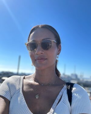 Mercedes Yvette Instagram - Au Revoir París