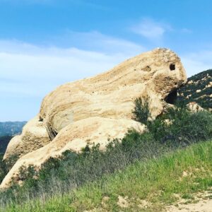 Meredith Monroe Instagram - #morning #hike with this #beauty @hairstylistchef checking out #mothernaturesbeauty my heart & my bod thank you! #motivationmonday #gogetit #fitness #fun #mountains #momlife #goodtimes #goodfriends
