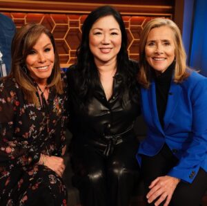 Meredith Vieira Instagram - A lot of you have been asking me who my favorite celebrities on @25wordsorlesstv are and I’m going to be honest… That is impossible to answer! Every day on set has been an absolute joy. What has been your favorite episode so far? I love this photo with @margaret_cho and @melissariversofficial!