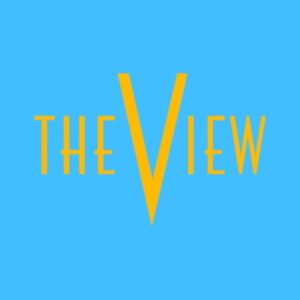 Meredith Vieira Instagram - Here we go, friends! Join the incomparable @meredithvieira & me for a real, girlfriend-y talk about EVERYTHING from her stellar #journalism career to her passion for #mbc #findyourmbcvoice advocacy for #metastaticbreastcancer and
#theview #thetodayshow #60minutes #family #marriage #livingwithms #barbarawalters
#sayingyes to opportunities no matter how much they scare you
#whowantstobeamillionaire #25wordsorless & the various sides of her personality. It’s a good one, my friends. And so is she. WATCH   SUBSCRIBE now. 🔥🔥🔥 Links to the podcast & videos & Meredith’s work with findyourmbcvoice.com are in my bio ✔️✔️