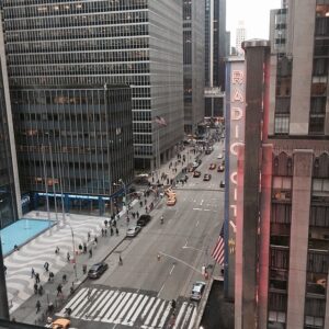Meredith Vieira Instagram - The view from my new office window at the @MeredithVieiraShow offices looks out over 6th avenue! I can’t wait for the @macys Thanksgiving Day Parade (#MacysParade) this year – we’ll have a front row seat!