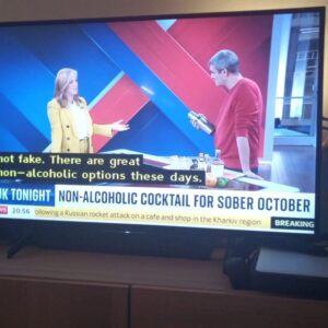 Merlin Griffiths Instagram - Got to visit the iconic "floating cube" studio we all know from @skynews today and make a lovely #nonalcoholicspirits cocktail for @skysarahjane to celebrate her first week of her new show. Thanks for having me! It's the most calm and peaceful telly studio I've ever been in.
(PS this cocktail "The Dancefloor Driver" was ultimately created for the Gilchrist Collection wedding hotels, who discovered that 25% of adult wedding guests don't drink).