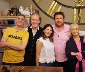 Merlin Griffiths Instagram - Bank Holiday Cocktail Klaxon 🚨
Looks like it might stop raining just in time to make some of these drinks, perfect for a full sun day of entertaining. From gin aperitif to barbecue digestif. And a #SexyBeast - and @jamesmartinchef 
Tomorrow morning. @saturdayjamesmartin @ITV 🥂🥂☀️