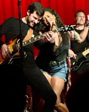 Merrin Dungey Instagram - You shoulda been there…
@coffeeshoparenarock 
@curtispeoples @darlahawn @garrisonstarr @benwise 
📸 @thekevinryder