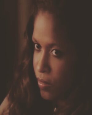 Merrin Dungey Instagram - When you realize it’s the marvelous and beautiful @jennifer.garner ‘s birthday! 
And that you love her, but hate coffee ice cream. 
Happiest birthday my friend. 🥳❤️