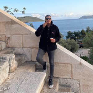 Mert Kılıç Instagram - ☀️