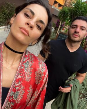 Merve Akkaya Instagram - ここにいるよ 🔴
#dump