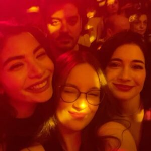 Merve Ateş Instagram - biraz dağınık biraz bulanık yargı night ✨💞