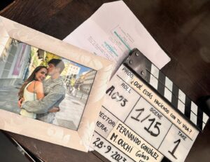 Mery Cabezuelo Instagram - Nueva aventura como “productriz”. El objetivo es hacer cada vez proyectos más elaborados. Os muestro 10 momentos de “¿Qué estás haciendo con tu vida?”, cortometraje que está ahora mismo en post producción y que verá la luz muy pronto:

1. El casting; @itziarcastro 🙋‍♀️ @victor.palmero 
2. El equipo en exteriores 
3. En esta parte nos reímos mucho 
4. Mi amor por @laraoliivares es oficial
5. Un buen maqui y pelu nunca viene mal
6. Amo muchísimo las tomas falsas
7. Adorable
8. Cámaras siempre excelentes by @rcservicemadrid 
9. Con el dire @fergonzalezcut 
10. Que la luz natural os acompañe 

Foto fija by @pipofernandezfoto 

🎬💜🫶🏼🎥