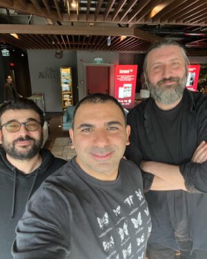 Mesut Süre Instagram - Virgin Radyo’da Rabarba’da bugün İlker Gümüşoluk ve Caner Dağlı var.. İyi dinlemeler millet.. @ilkergumusoluk , @caneerdagli , @virginradiotr .. “YAŞAM STANDARDINI DÜŞüREN NE VAR ? “