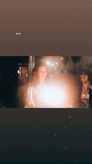 Meta Golding Instagram - Filled with #gratitude  and #love for all the #birthday love and magic. Thank you thank you! 🙏🏽🙏🏽❤️❤️💯🎉🍾💃🏼✨✨✨✨
