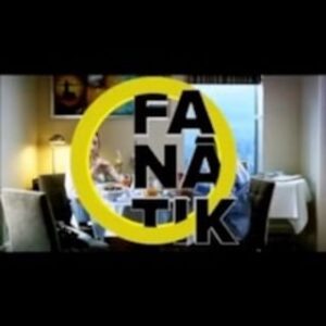 Metin Zakoğlu Instagram - Yazdığım tiyatro oyunum HERKES Mİ ALDATIR’dan sinemaya çekilen hikayemin en çok izlenen sahnesi bu sahne olmuş YouTube da. Teşekkürler Türkiye’m.
